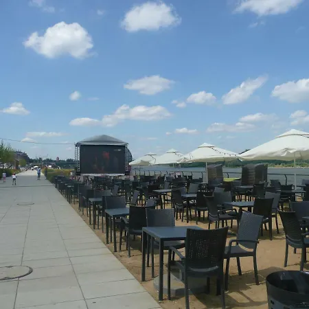 Sunny Wisla River Apartment *