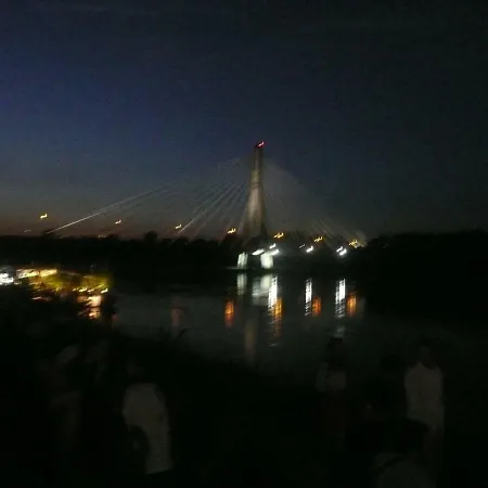 Sunny Wisla River 바르샤바